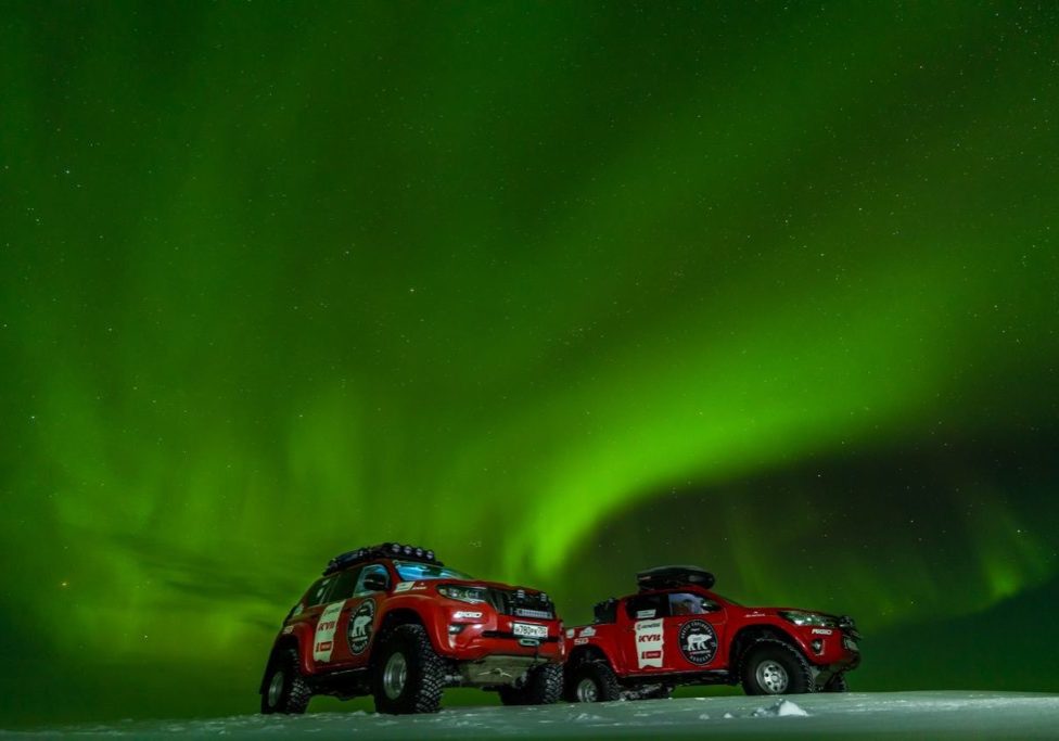 Pole-of-Cold-Aurora-Borealis Pole-of-Cold-Aurora-Borealis